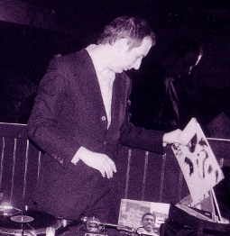 Photo of DJ Dean Rudland
